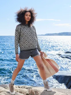 Dale of Norway Rund Hals-Bjoroy Ullgenser - Tynn Norsk Ull Sort