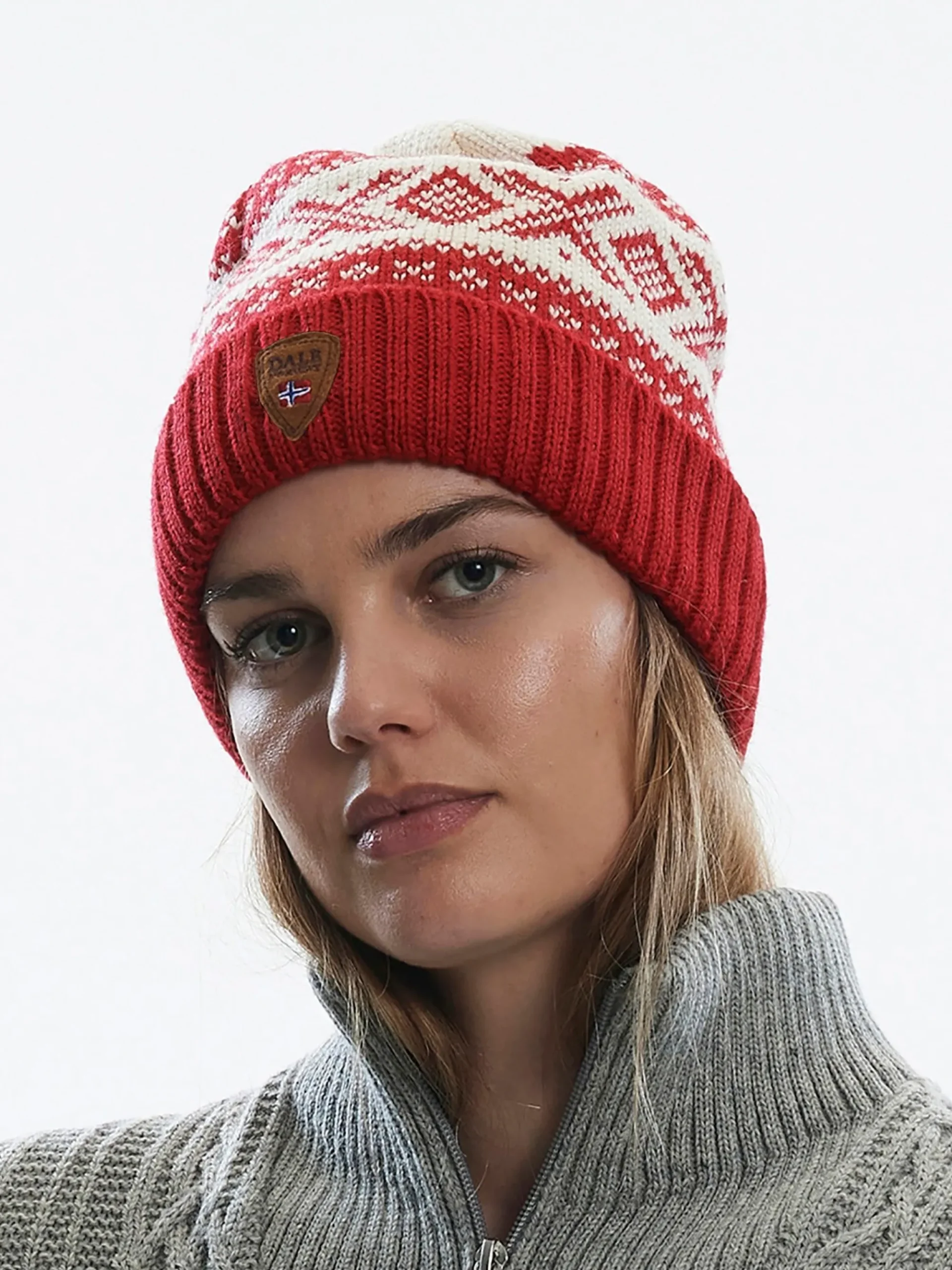 Dale of Norway Luer-Cortina 1956 Lue Norsk Ull Unisex Rod